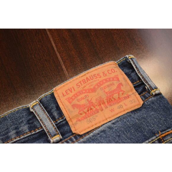 Levi's 505 Regular Fit Straight Denim Blue Jeans Mens Size 40 x 32 - Picture 1 of 7